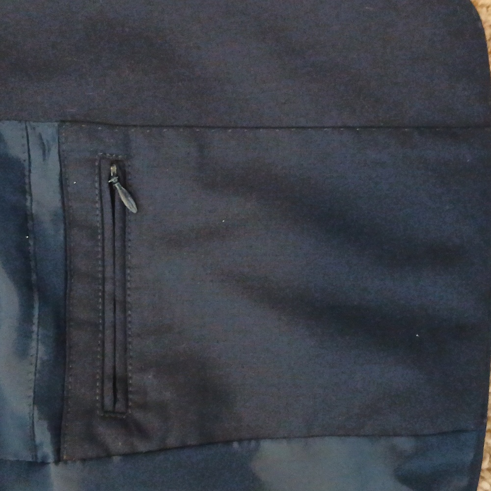 Nordstoms Tech-Smart Men's Navy Blazer, 2 Button, Single Breast Pocket, Size 40S - Picture 6 of 8